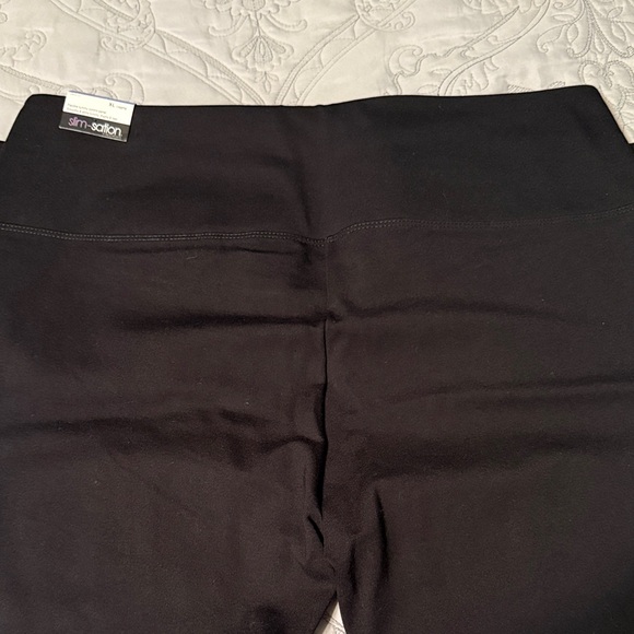 Women's Black Leggings - Picture 3 of 6